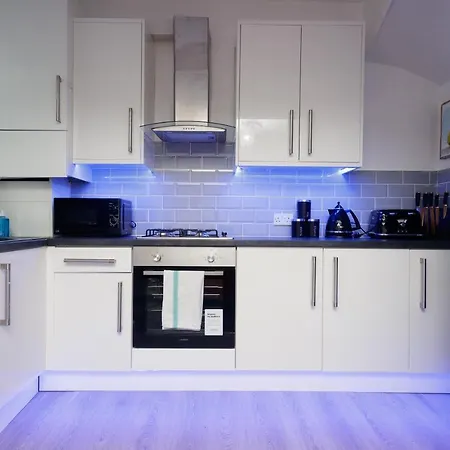 Amiri House * Leeds (West Yorkshire)